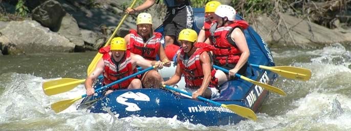 Pigeon Forge White Water Rafting | Rafting in Pigeon Forge TN
