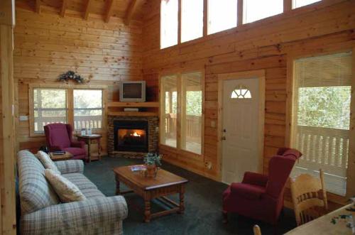 Bluff Mountain Rentals Pigeon Forge Tn Tripster