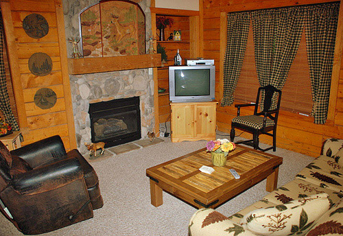 Cabins At Grand Mountain Branson Mo Branson Cabins Tripster