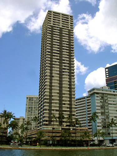 Hawaiian Monarch Hotel - Honolulu | Waikiki Beach Hotels