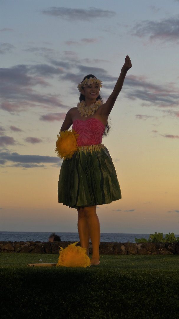 Te Au Moana Luau at Wailea Beach Marriott - Maui
